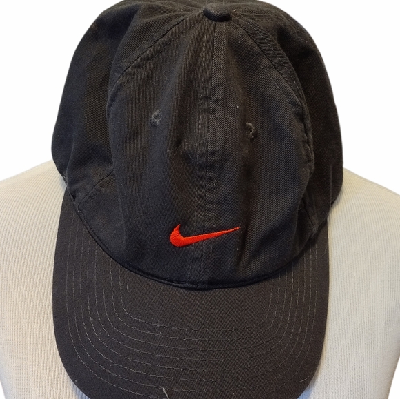 Nike embroidered hat